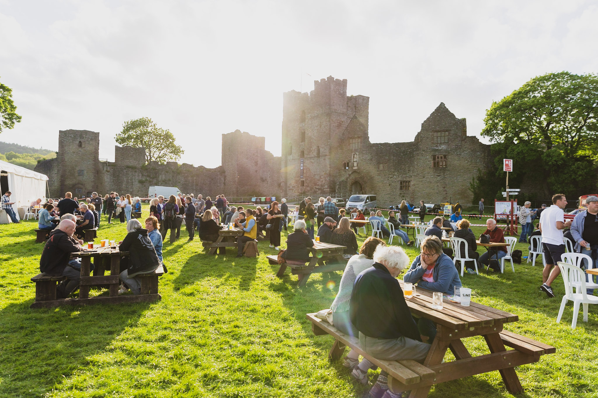 LUDLOW SPRING FESTIVAL RETURNS TO LUDLOW CASTLE WITH BEER, FOOD